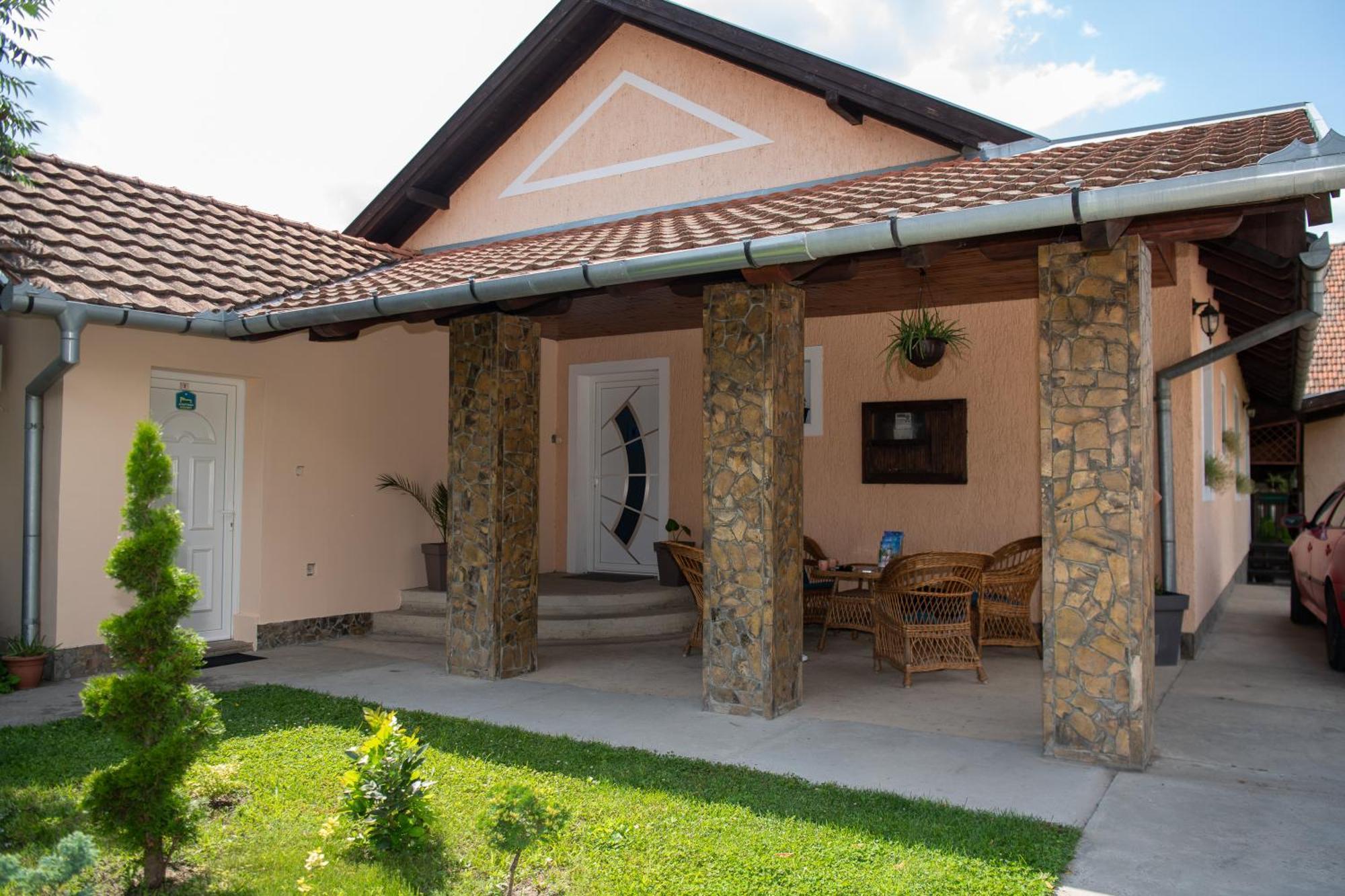 Guesthouse Kristina Palić Eksteriør bilde