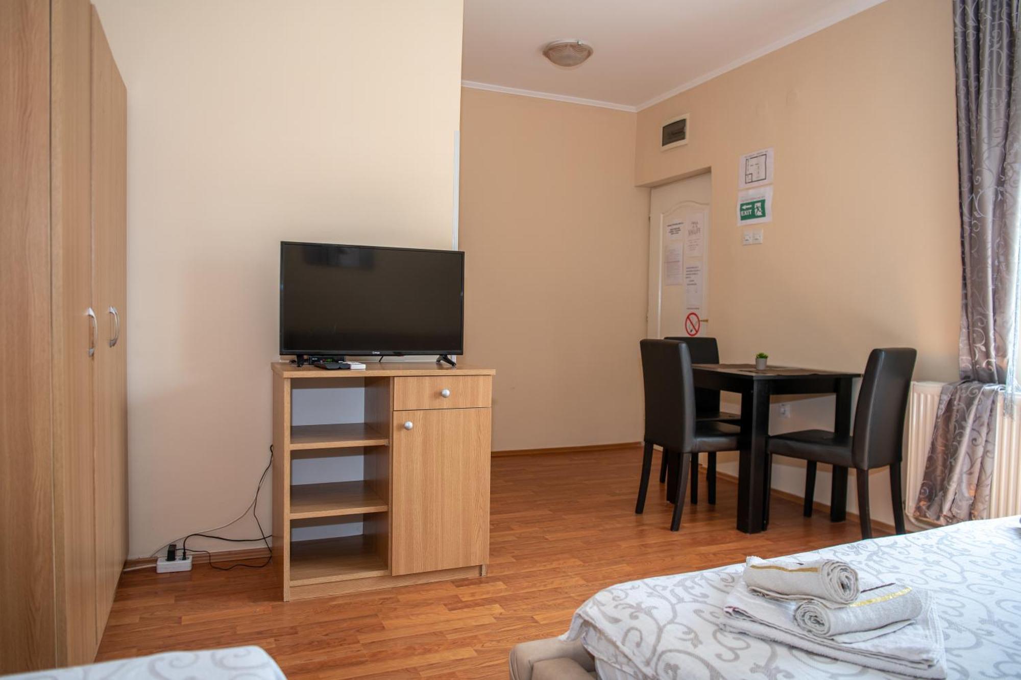 Guesthouse Kristina Palić Eksteriør bilde